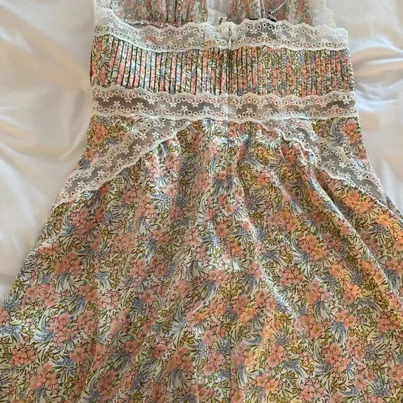 FLL Floral Lace Trim Dress-Farrah - Picture 5 of 7